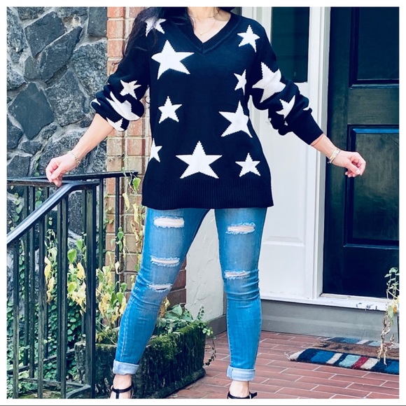 FALL MUST HAVE BLACK V NECK STAR SWEATER - Picture 12 of 15